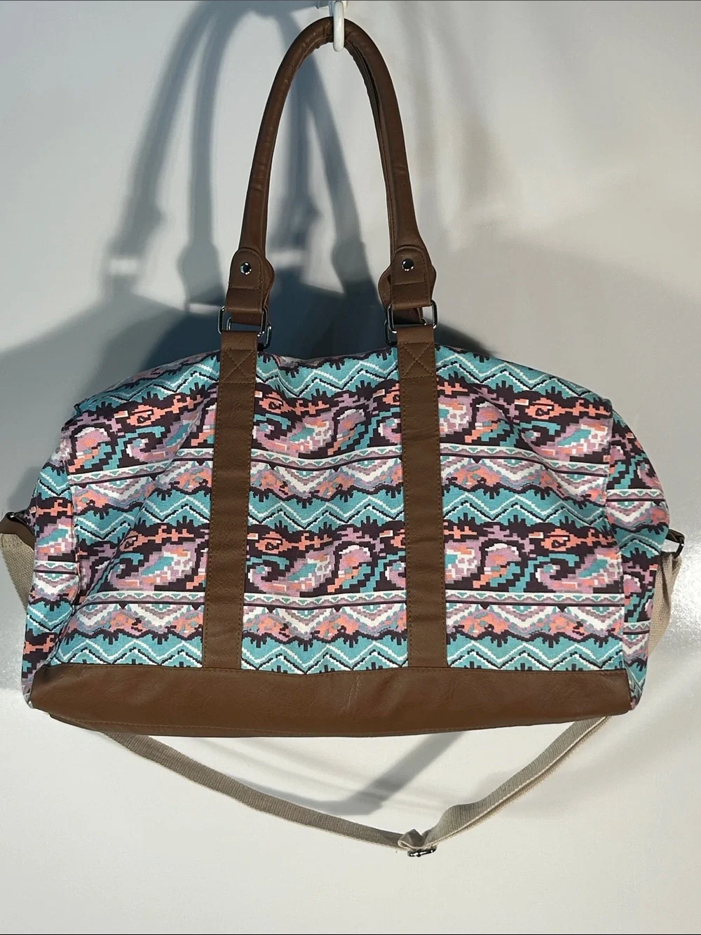 Steve Madden Tote Bag Aztec Print Overnighter Carry On Travel Vacation Resort